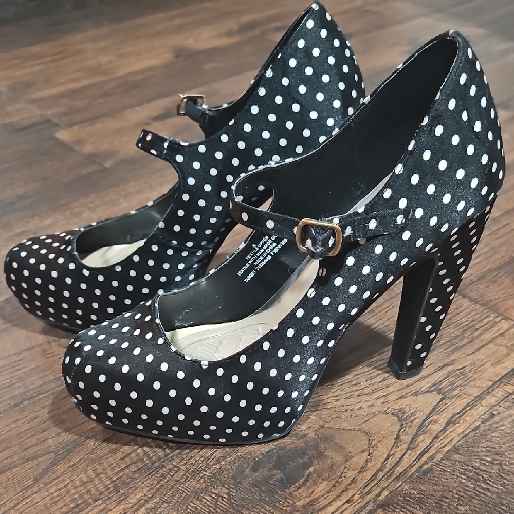 Polka Dot Mary Jane Heels